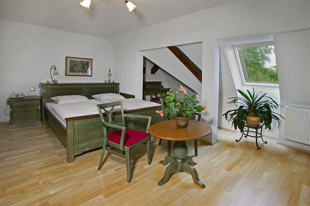 Sant Georg Garni Hotel Mariánské Lázně Eksteriør billede