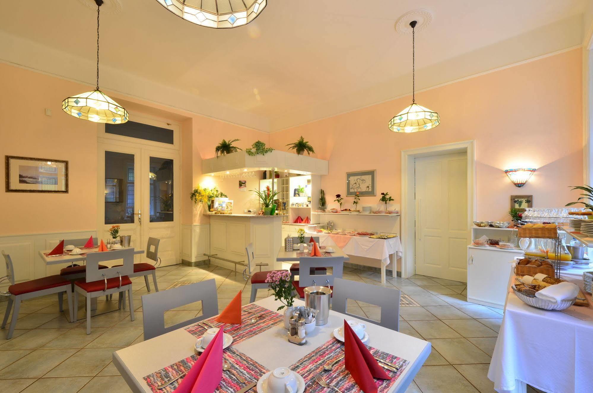 Sant Georg Garni Hotel Mariánské Lázně Eksteriør billede