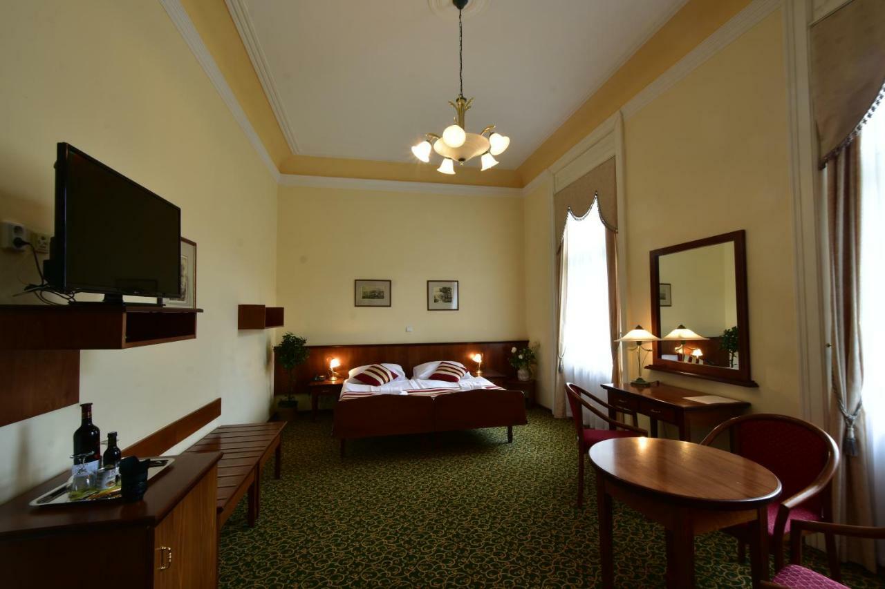 Sant Georg Garni Hotel Mariánské Lázně Eksteriør billede