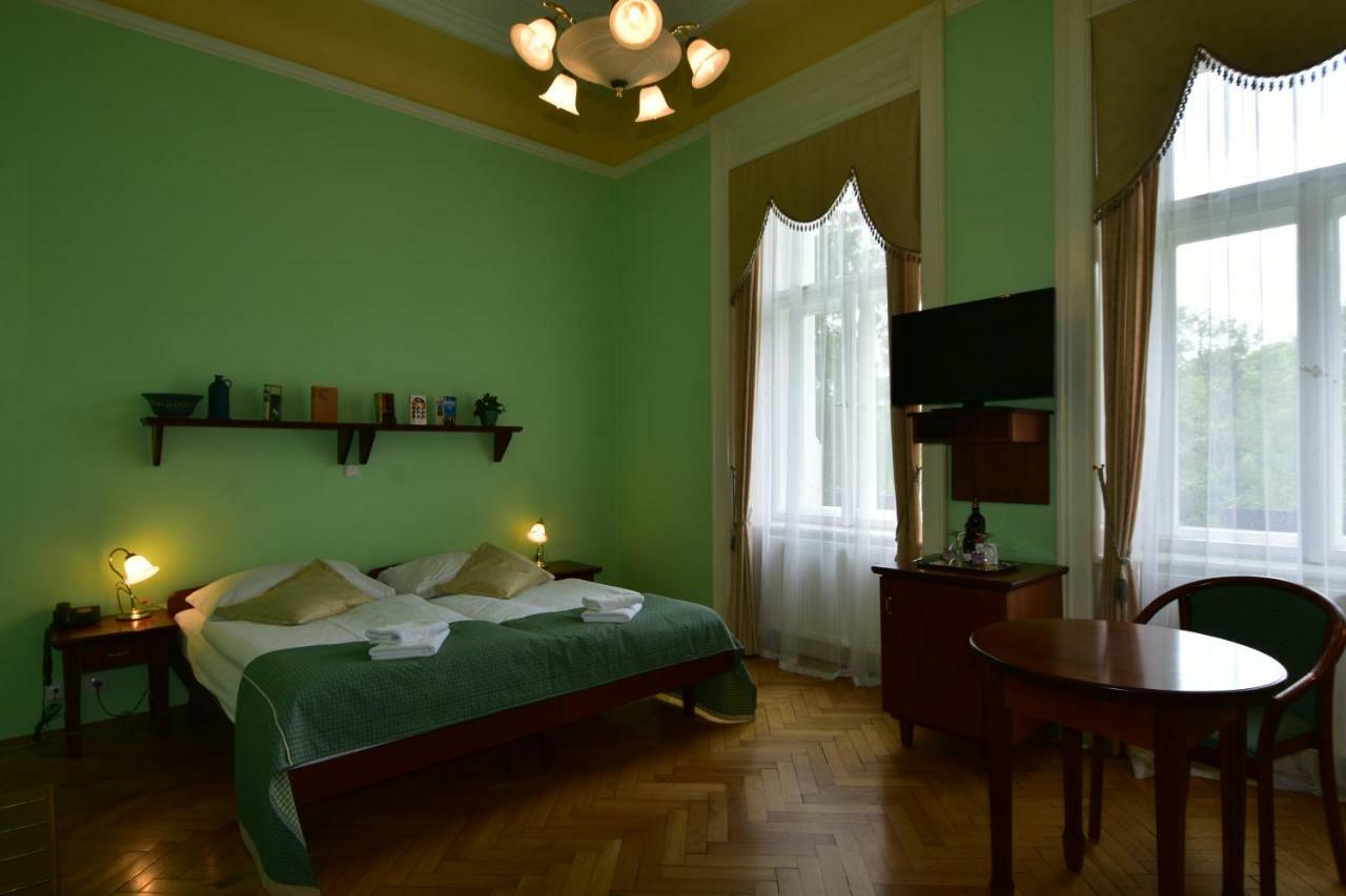 Sant Georg Garni Hotel Mariánské Lázně Eksteriør billede
